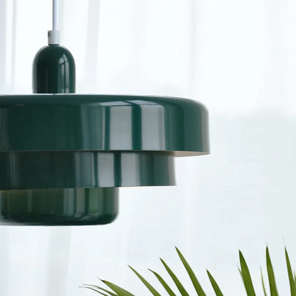 Medeltida Svart Vägglampa i Metall och Glas – Nordisk Design för Inomhusbruk med Varmt Ljus 7