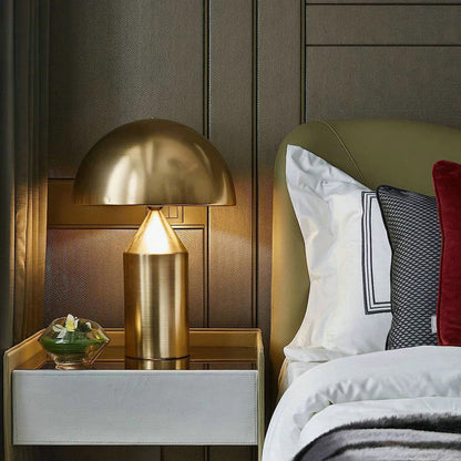 Bordslampa i Metall med Geometrisk Design – Modern Liten Bordslampa för Inredning och Belysning 4