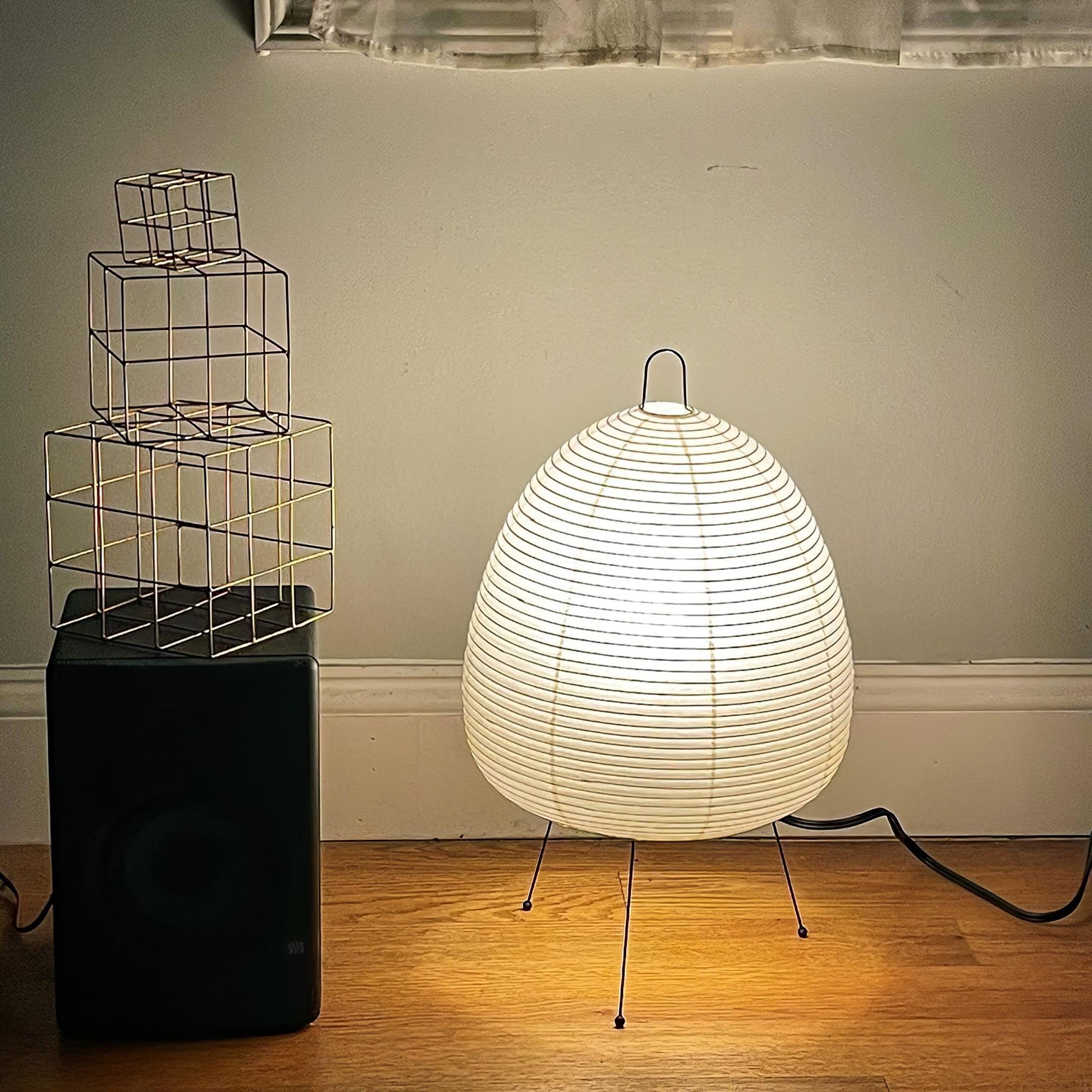 Bordslampa med Välvd Pappersskärm – Elegant Design för Mysig Belysning, Inomhus, E26/E27 Kompatibel, 43 cm H 2