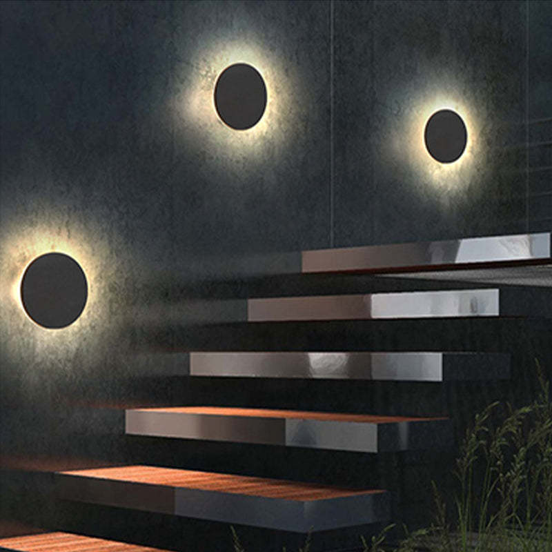 Minimalistisk LED Utomhuslampa – Väderbeständig Fasadbelysning för Terrass och Ingång, Enkel Installation 2