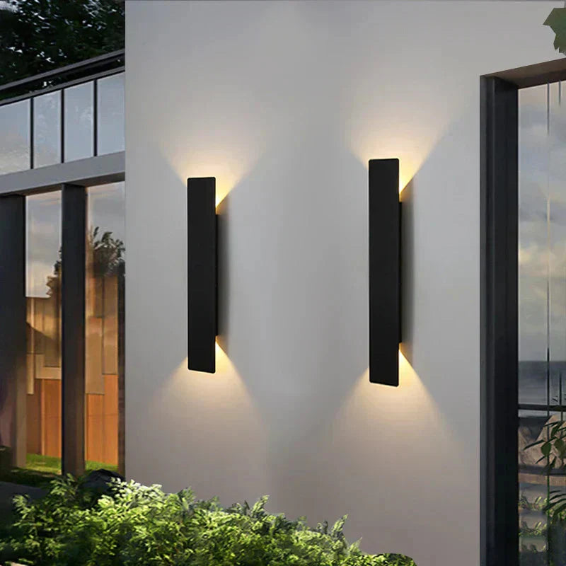 Utomhusvägglampa med LED, Väderbeständig och Energieffektiv – Modern Design för Trädgård och Terrass 1