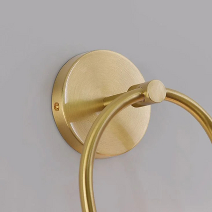 Väggljus Valentina med Dubbel Höjd och Justerbar Belysning – Modern Design för Badrum och Omklädningsrum 6